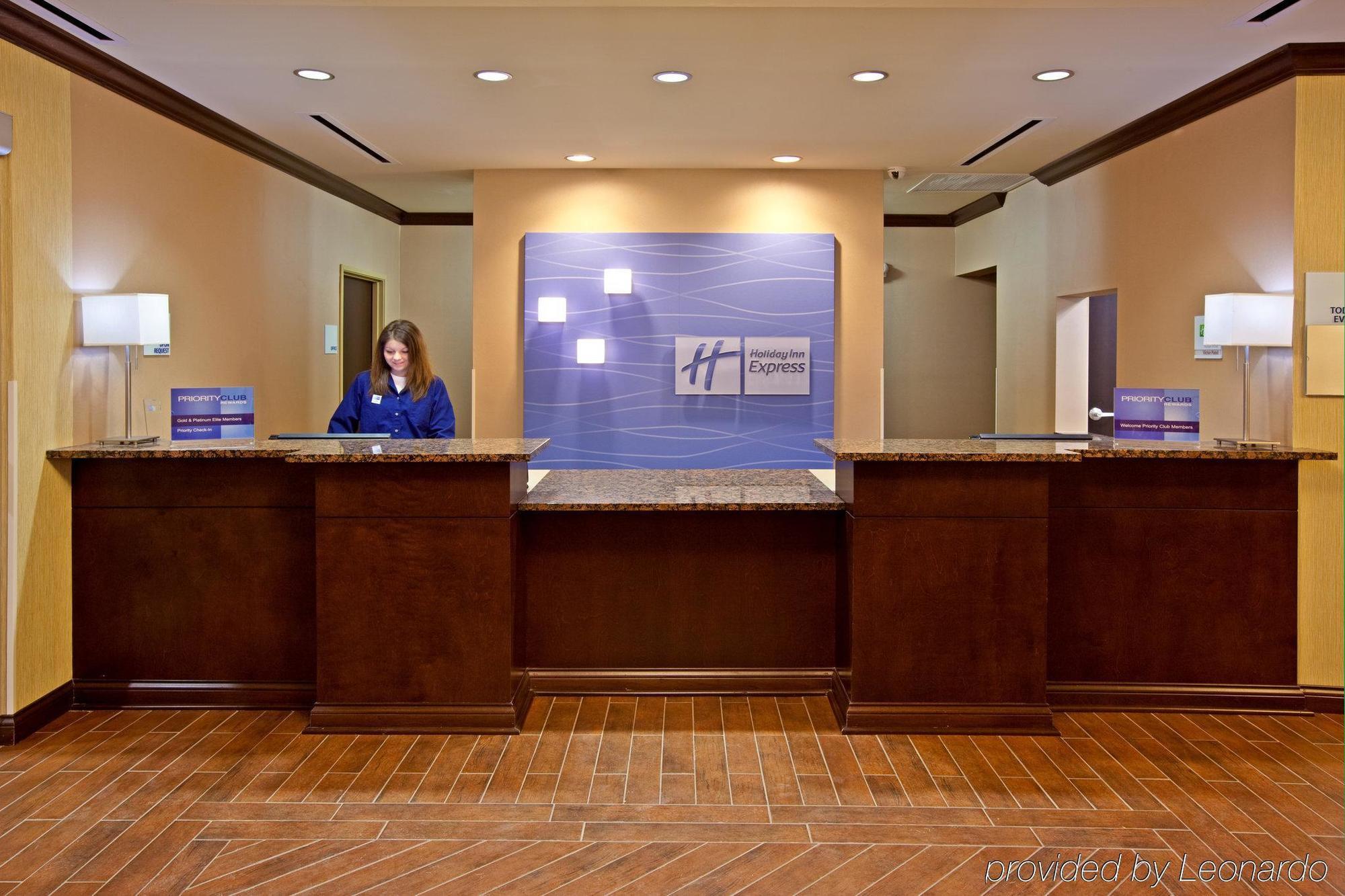 Holiday Inn Express Hotel & Suites Richwood - Cincinnati South By Ihg Интерьер фото